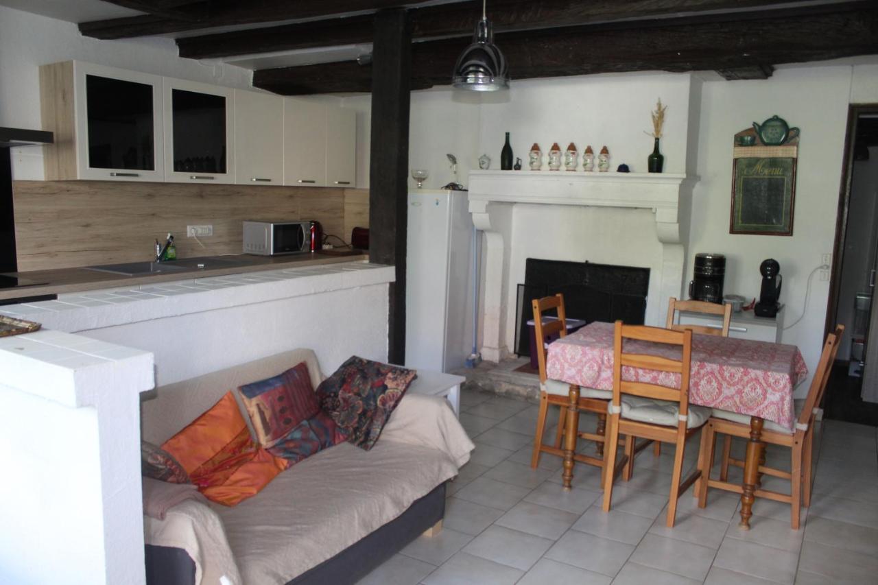 Beaujeu-Saint-Vallier-et-Pierrejux La Maison D'Odile מראה חיצוני תמונה